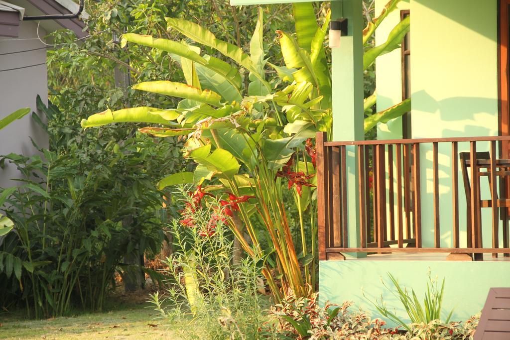 Paan Yong Villa Ban Thi Bagian luar foto