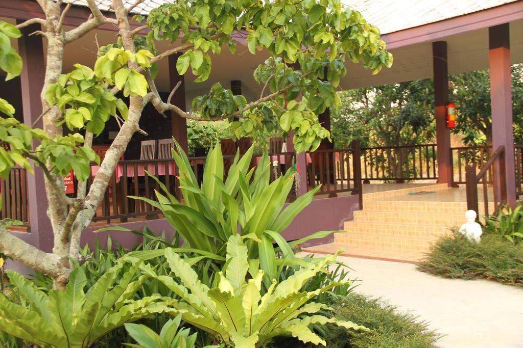 Paan Yong Villa Ban Thi Bagian luar foto