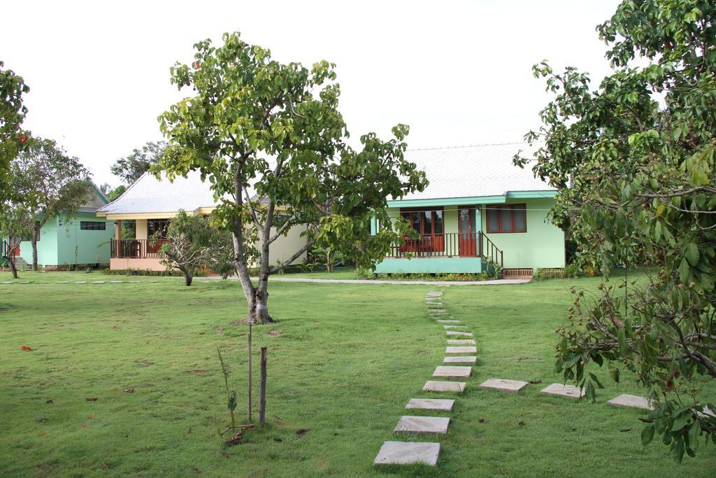 Paan Yong Villa Ban Thi Bagian luar foto